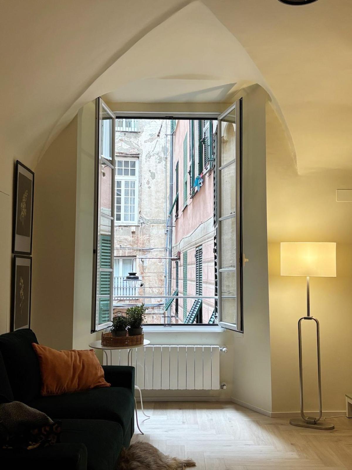La Piazzetta Historic Center Old Port Apartment