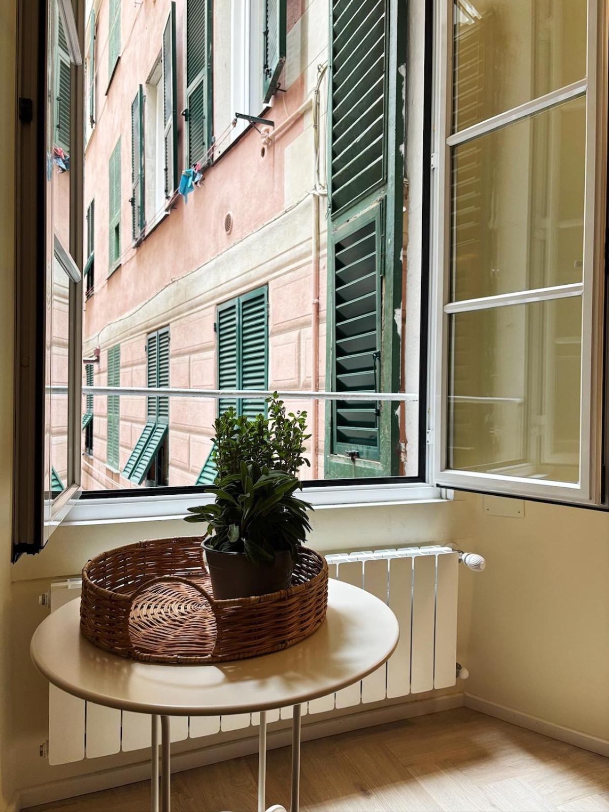 La Piazzetta Historic Center Old Port Apartment
